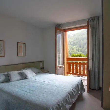 Hotel Moizi 3*